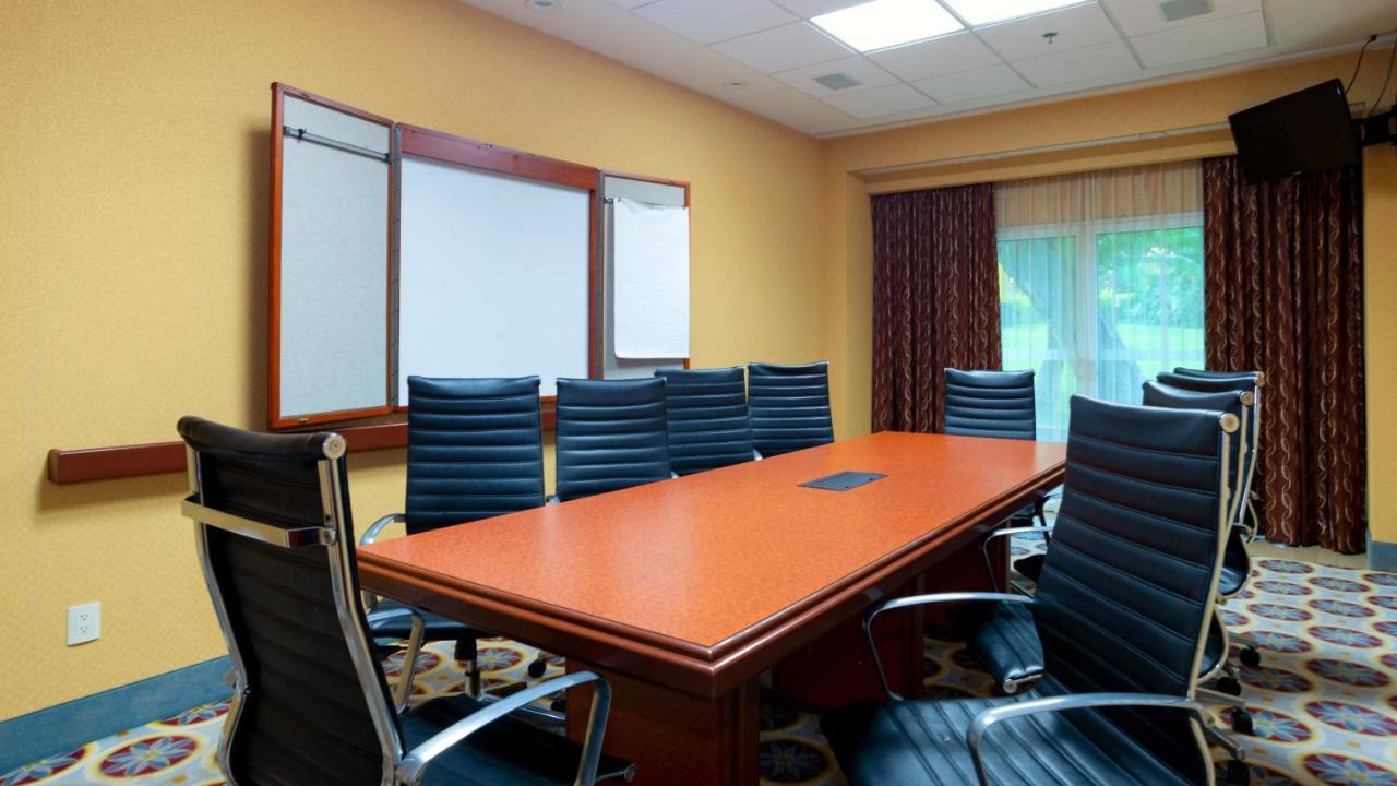 Holiday Inn Express & Suites Cuernavaca By Ihg Eksteriør bilde