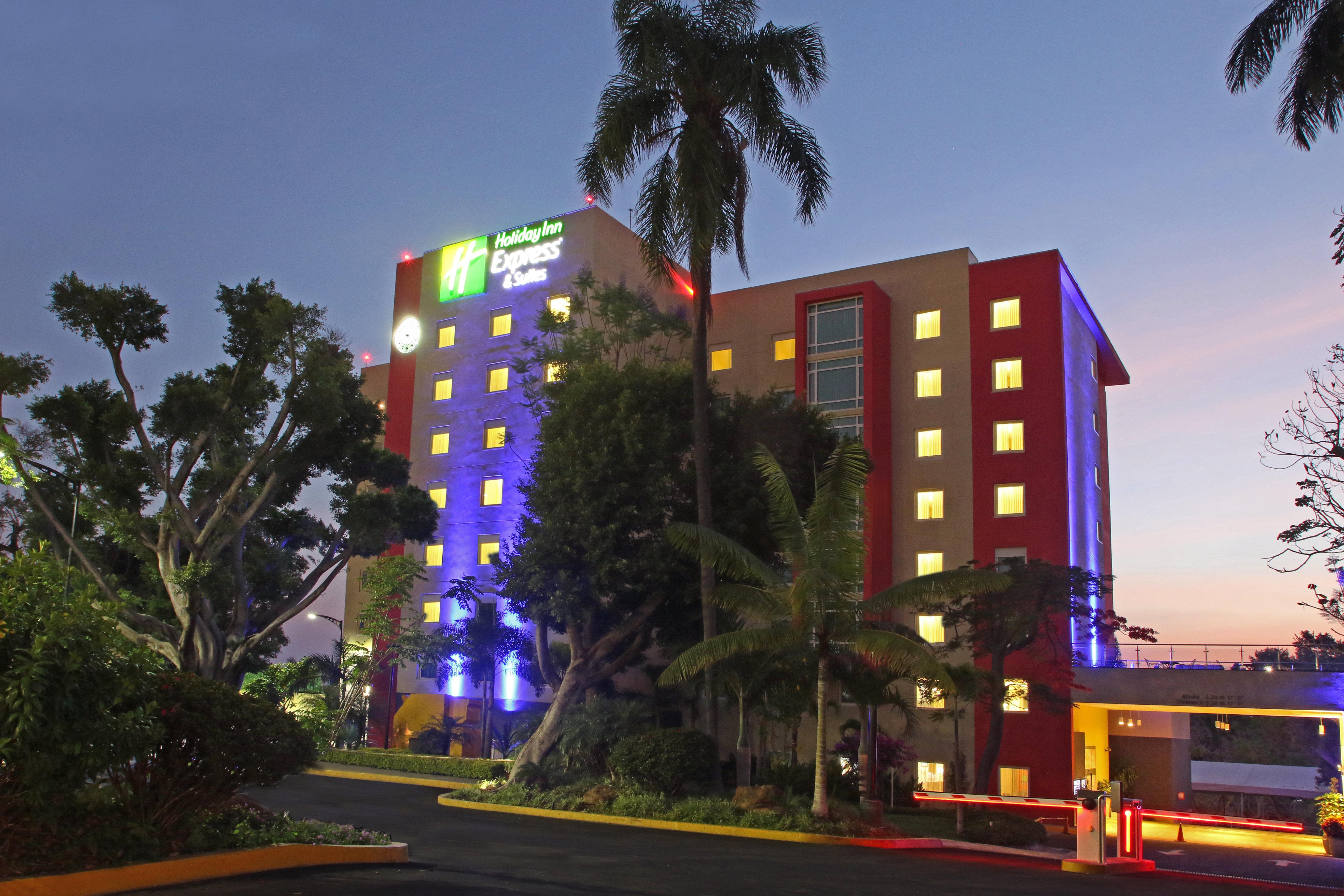 Holiday Inn Express & Suites Cuernavaca By Ihg Eksteriør bilde