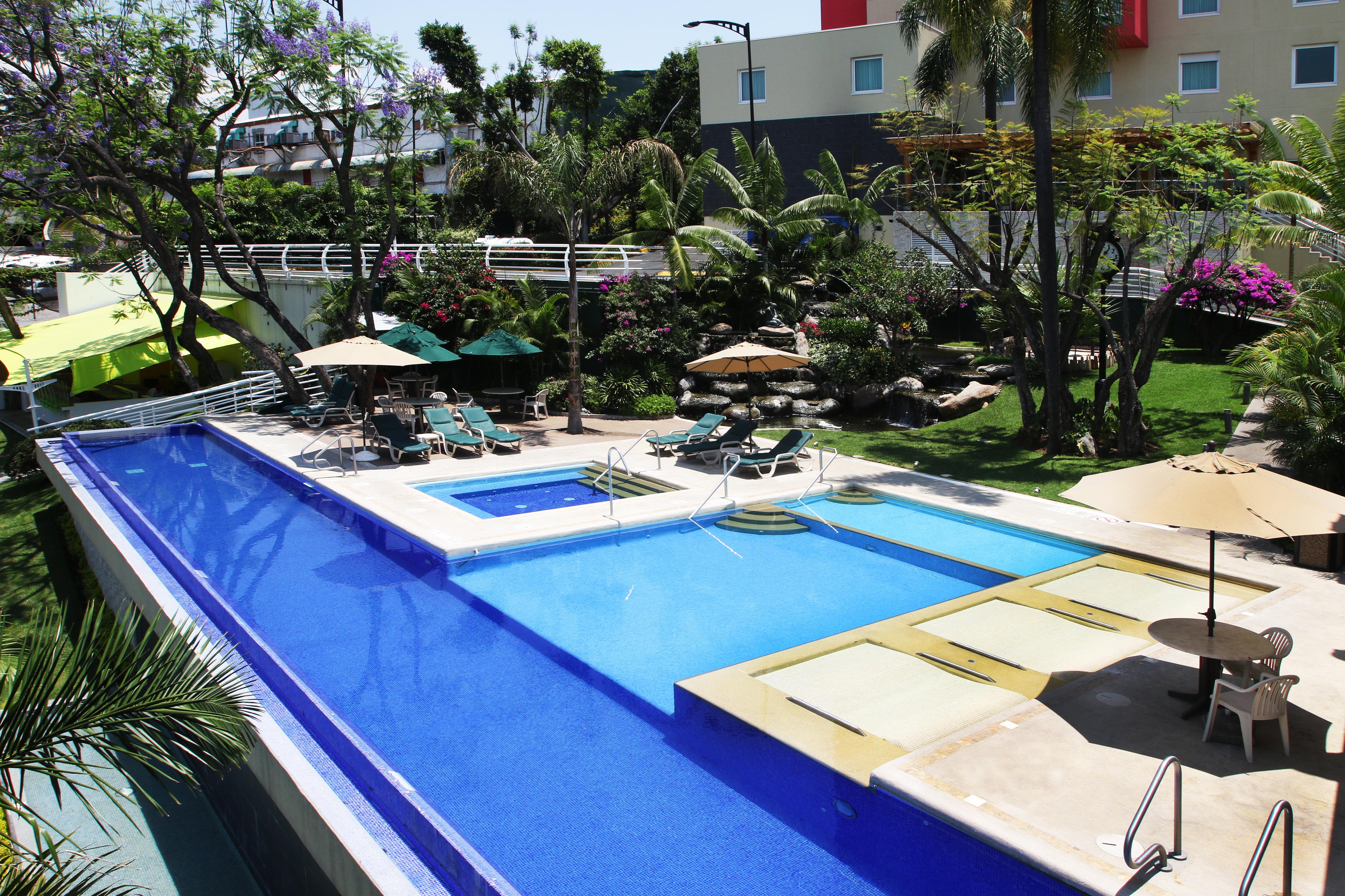Holiday Inn Express & Suites Cuernavaca By Ihg Eksteriør bilde